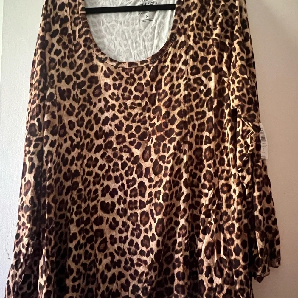 Torrid Super Soft Scoop Neck Fit And Flare Long Sleeve Top - Picture 6 of 9